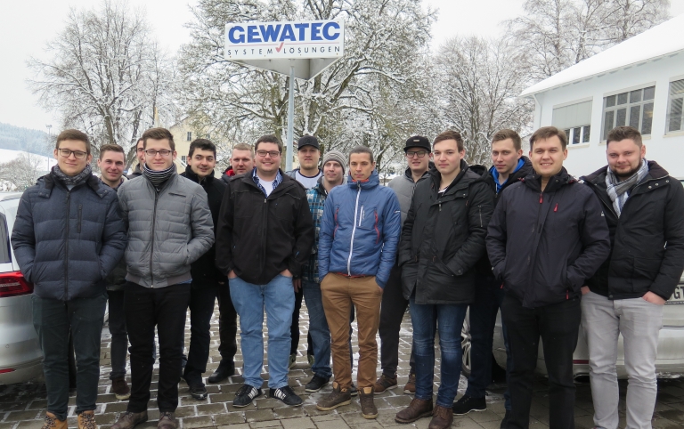 Zukünftige Industriemeister bei Gewatec in Wehingen