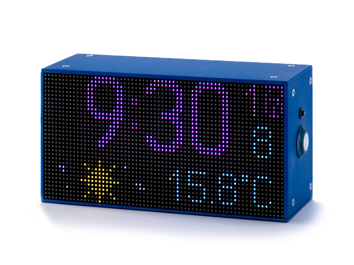 Julis Valentin Benning: ESP-Matrix-Uhr