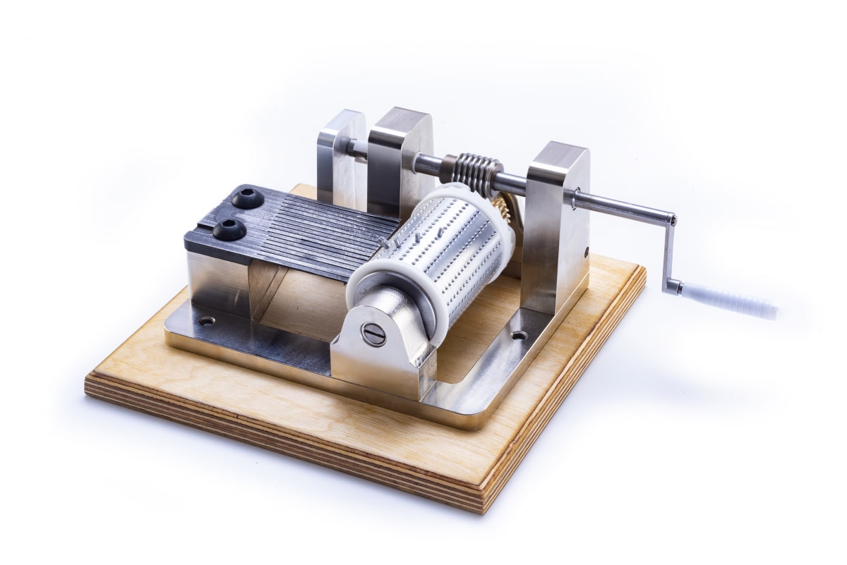 Walzenspieluhr von Leonie Kailer 