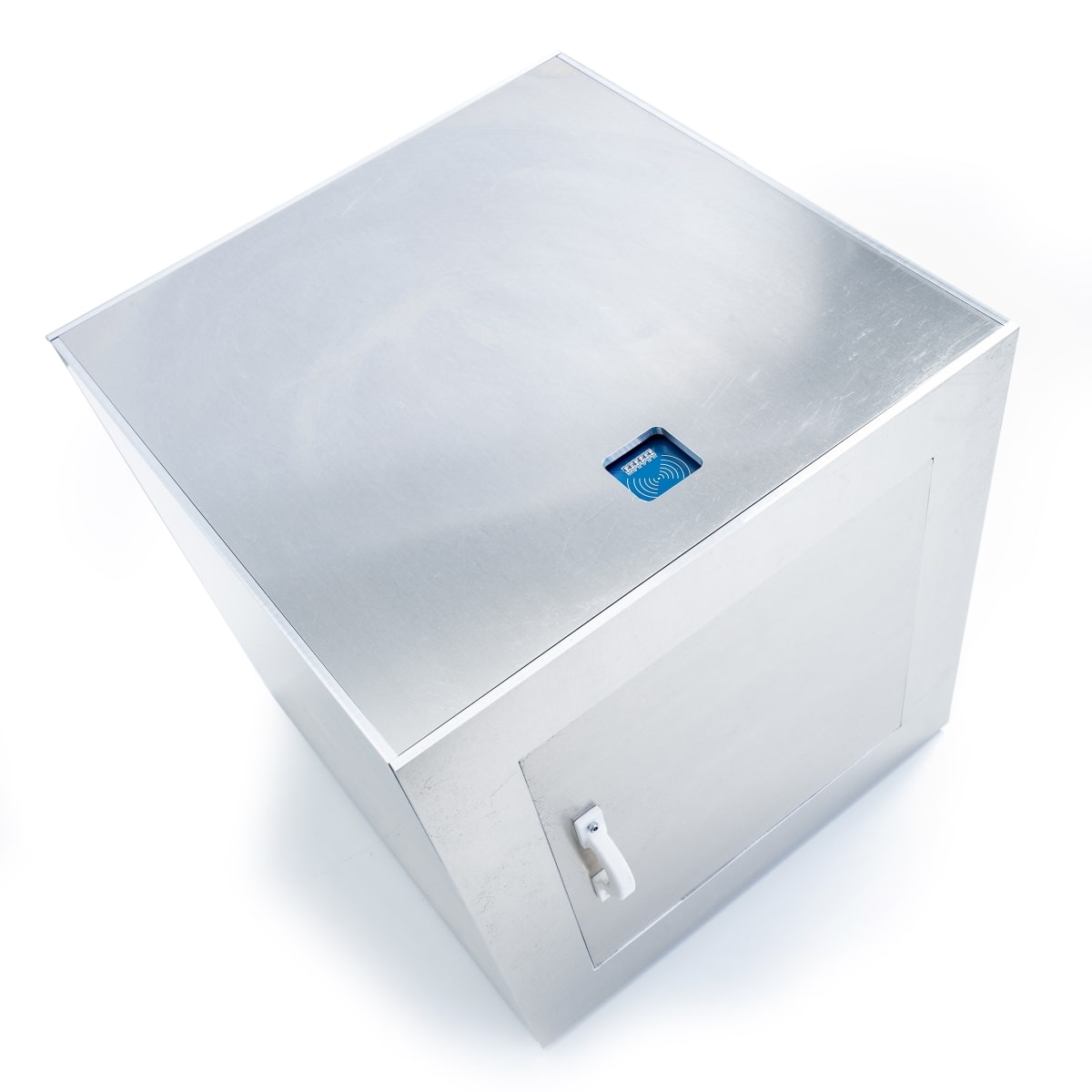 Tim Libuda, Systemelektroniker, RFID Tresor