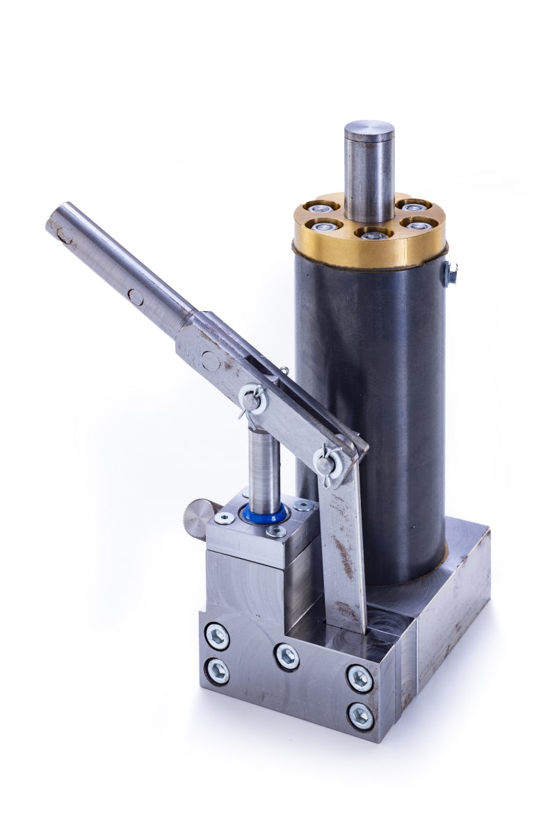 Hydraulikheber von Nick Pinna 